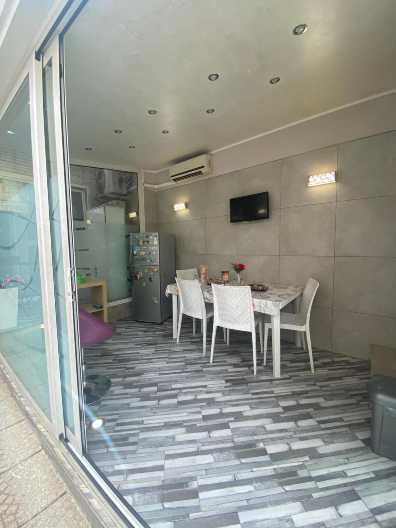 Verderose Naples